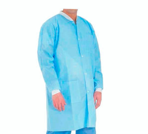 China Microporous Visitor Disposable Lab Coats Acid Resistant With Strong Permeability supplier