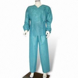 China Convenient Hospital Disposable Scrub Suits SBPP Non Woven 3 Layer Material supplier